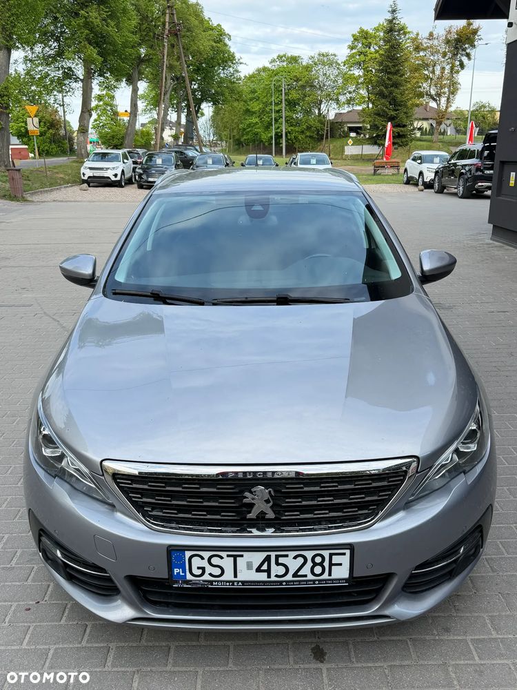 Peugeot 308 1.2 PureTech Allure S&S - 12