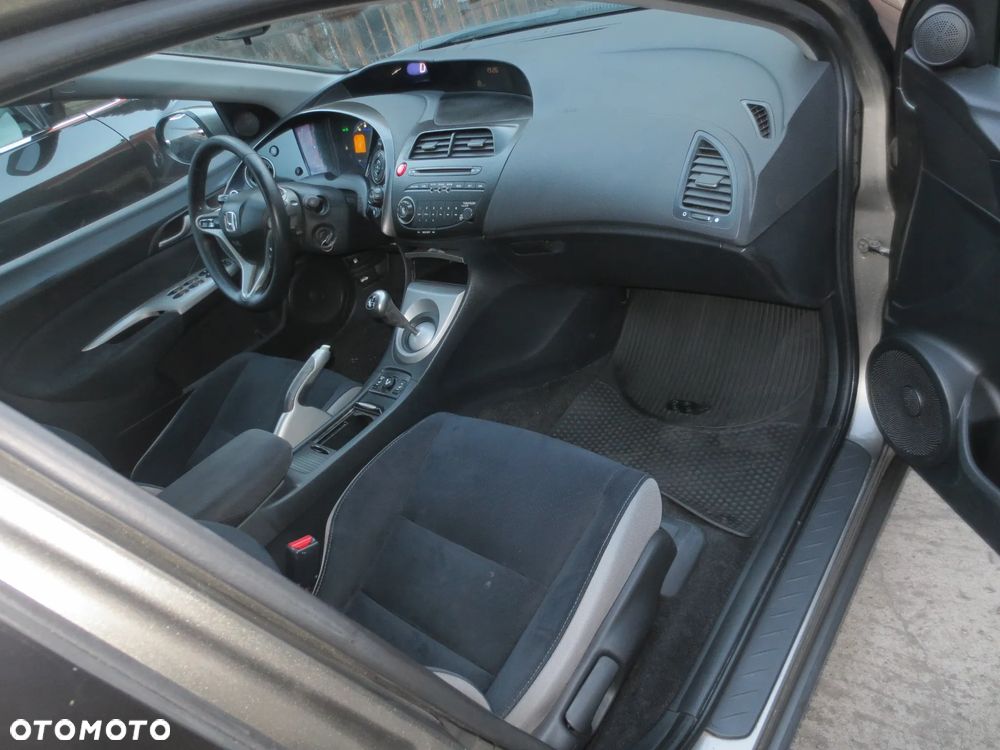 Honda Civic 1.8 Comfort - 5