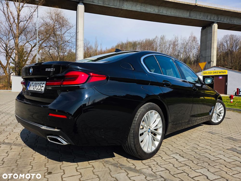 BMW Seria 5 520i Luxury Line sport - 18
