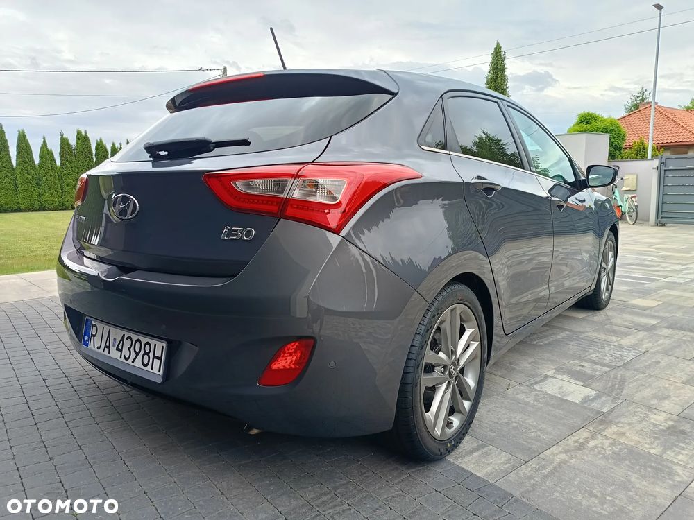 Hyundai i30 blue 1.6 GDI YES Gold - 20