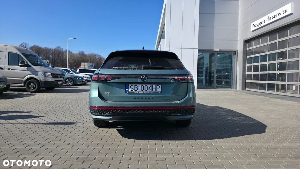 Volkswagen Passat Variant 2.0 TDI SCR 4Mot R-Line DSG - 5