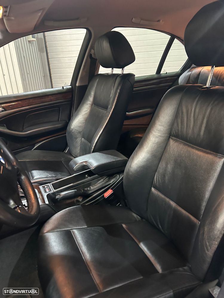 BMW 330 dA - 9