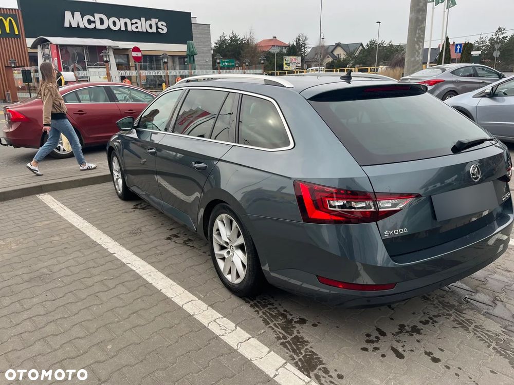 Skoda Superb 1.8 TSI Ambition - 2