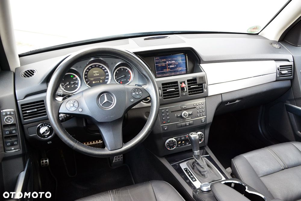 Mercedes-Benz GLK 350 CDI DPF 4Matic 7G-TRONIC SPORT EDITION - 15