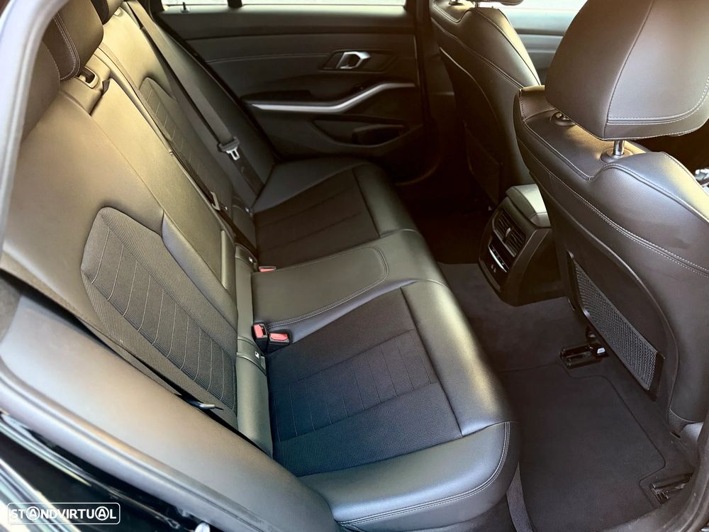 BMW 320 e Line Sport Auto - 11