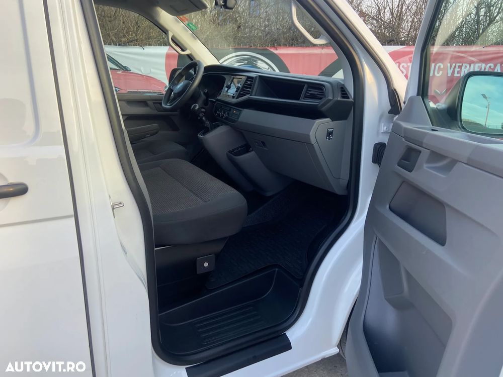 Volkswagen Transporter - 24