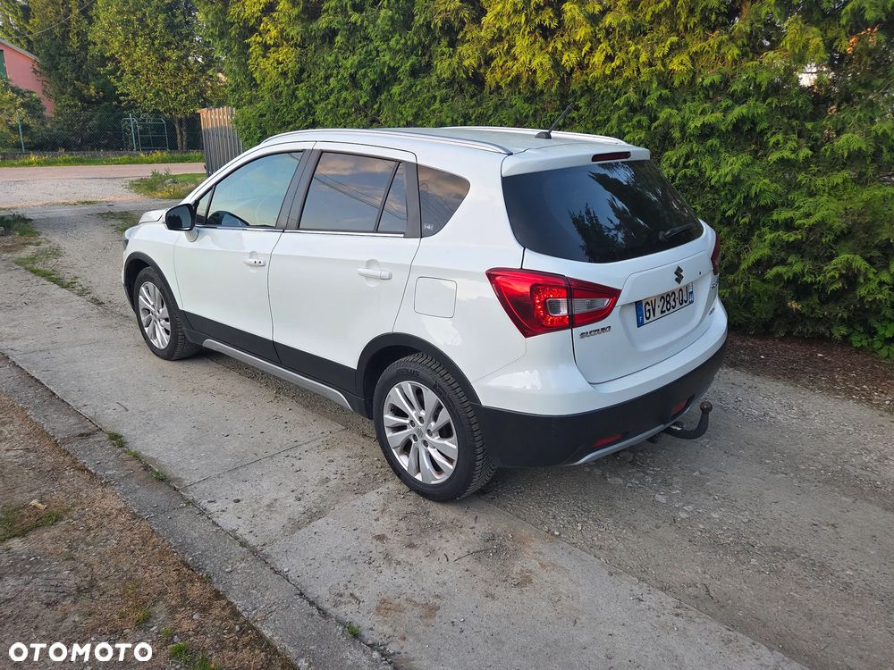 Suzuki SX4 S-Cross 1.4 T Premium 4WD - 2