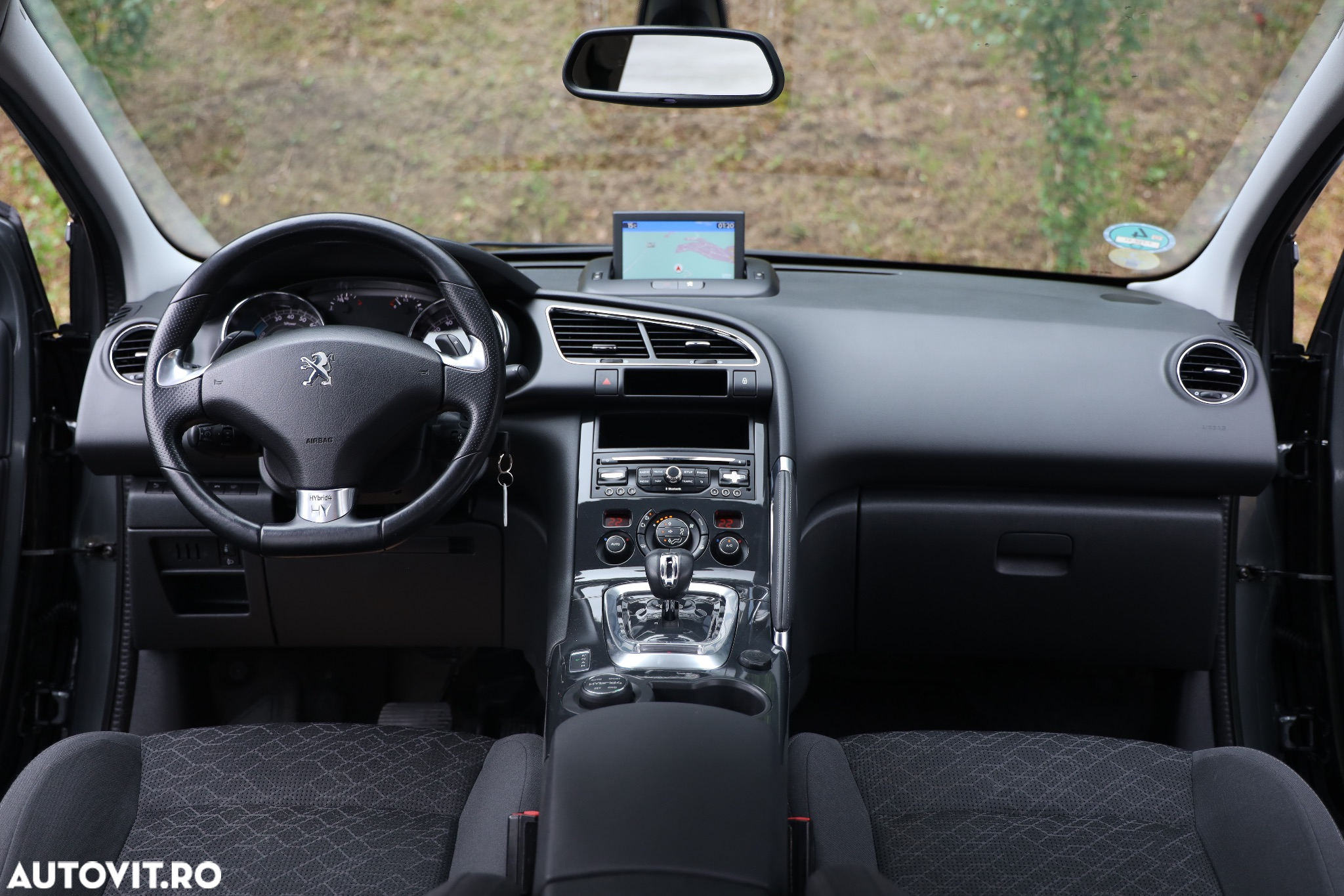 Peugeot 3008 HYbrid4 2.0 HDI FAP ETG + Electric - 13