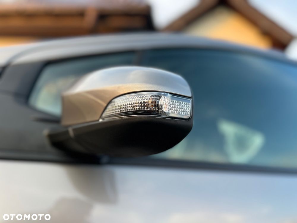 Toyota Yaris 1.0 Premium EU6 - 36