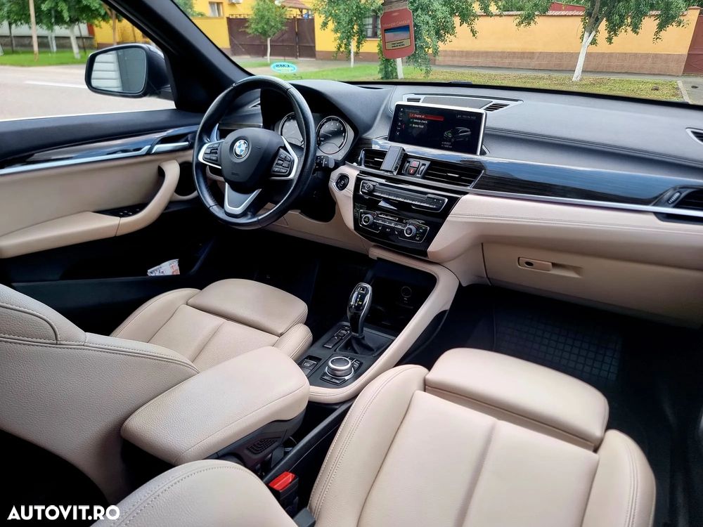BMW X1 xDrive25i AT - 7