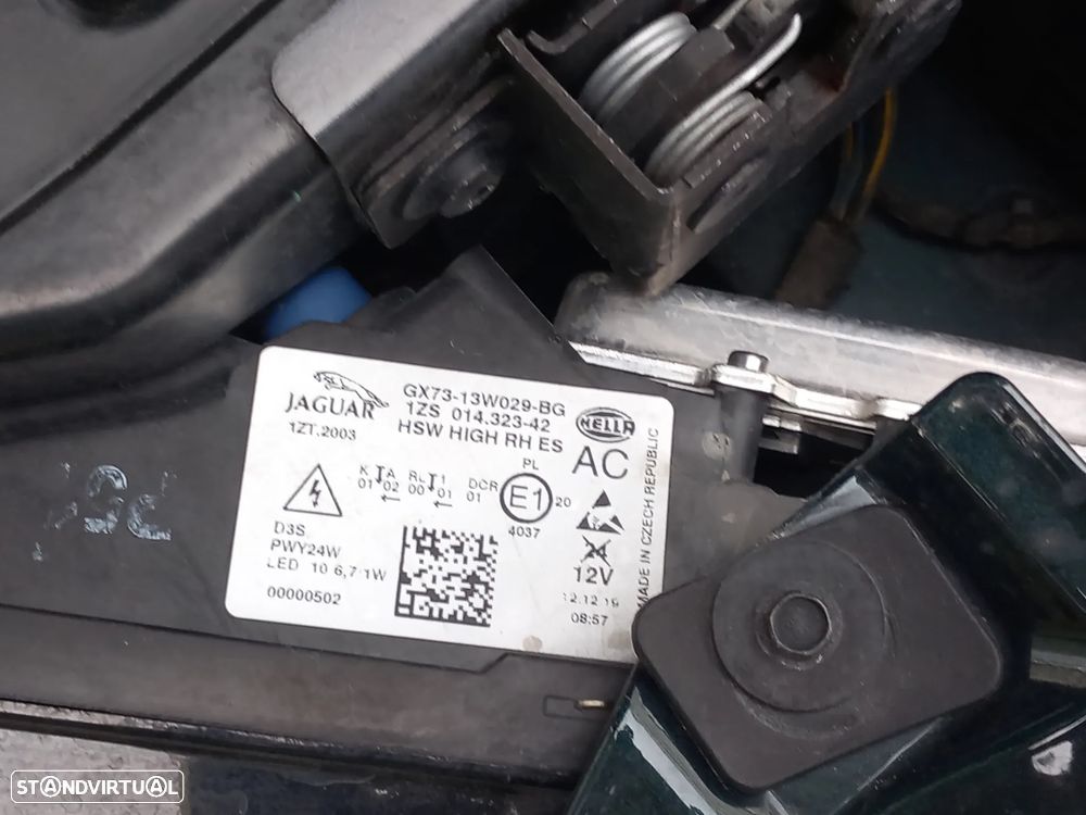 Jaguar XE 2.0 D R-Sport Aut. - 34