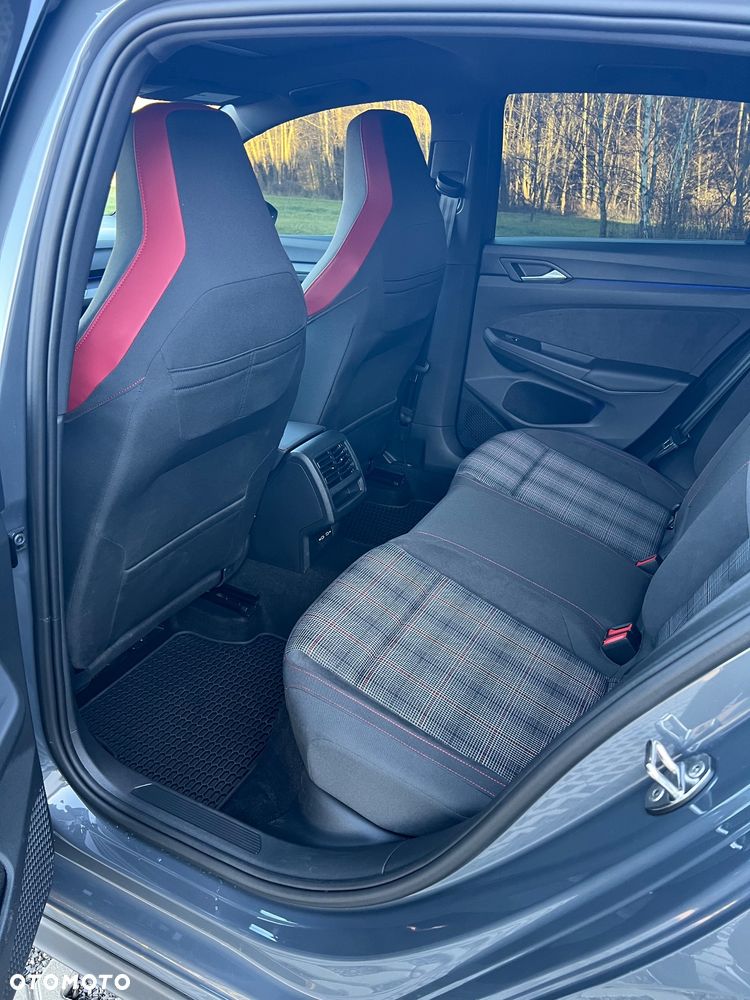 Volkswagen Golf GTI 2.0 TSI OPF Performance - 8