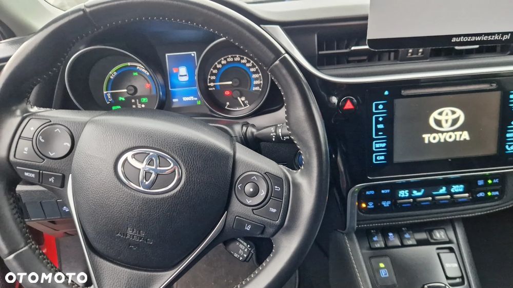 Toyota Auris Hybrid 135 Prestige - 22