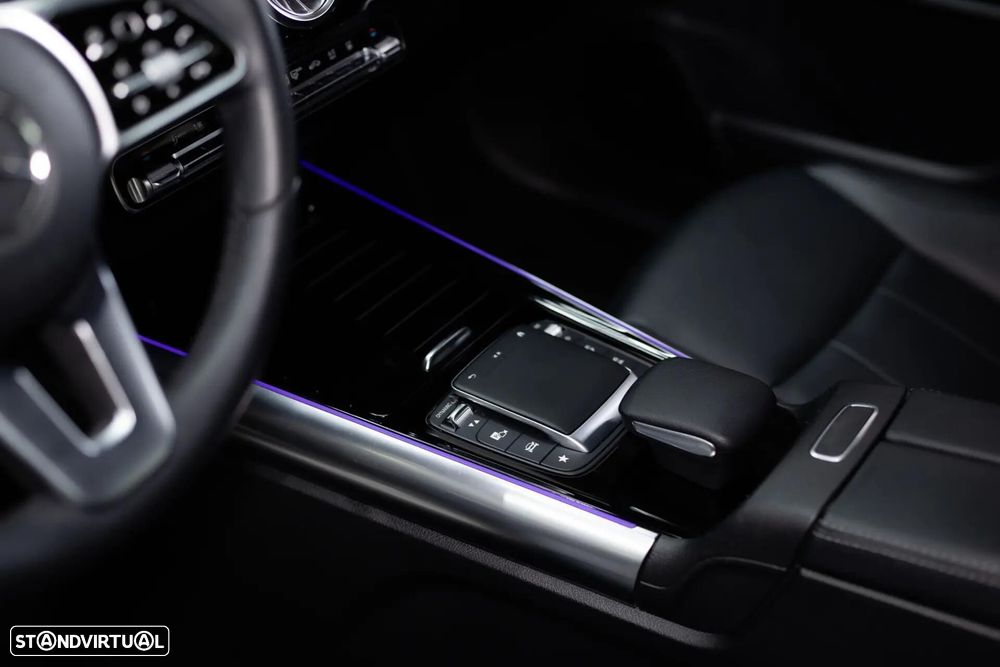 Mercedes-Benz GLA 250 e 8G-DCT Progressive - 33