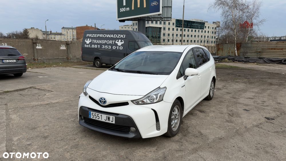 Toyota Prius+ (Hybrid) - 1