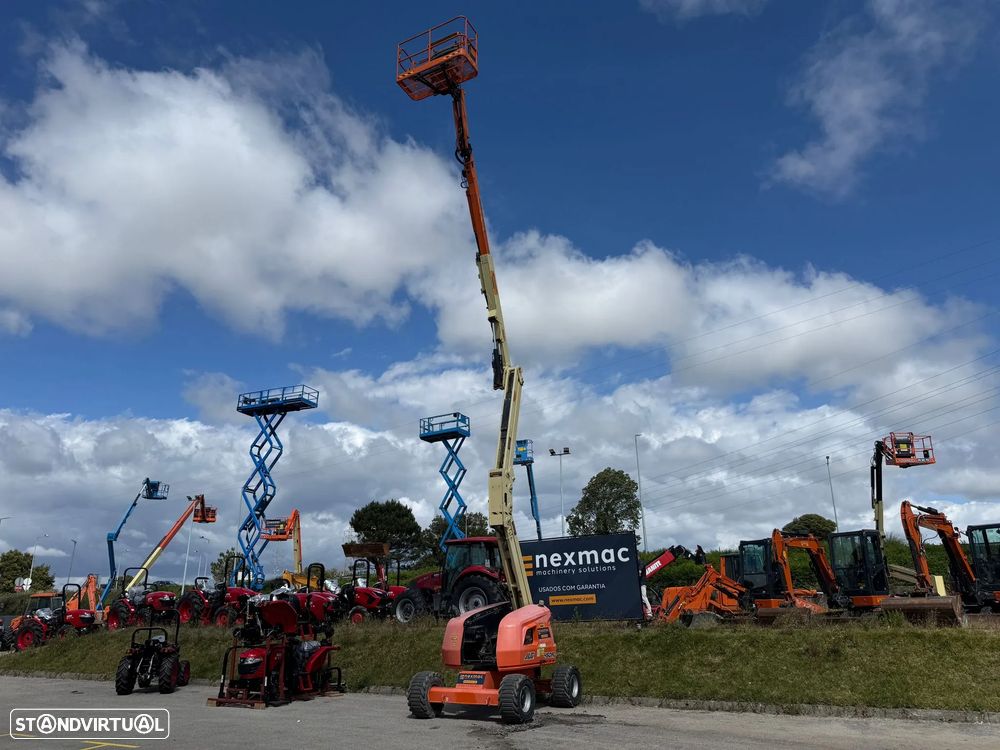 JLG 450AJ - Plataforma articulada 16m (2016) - 12