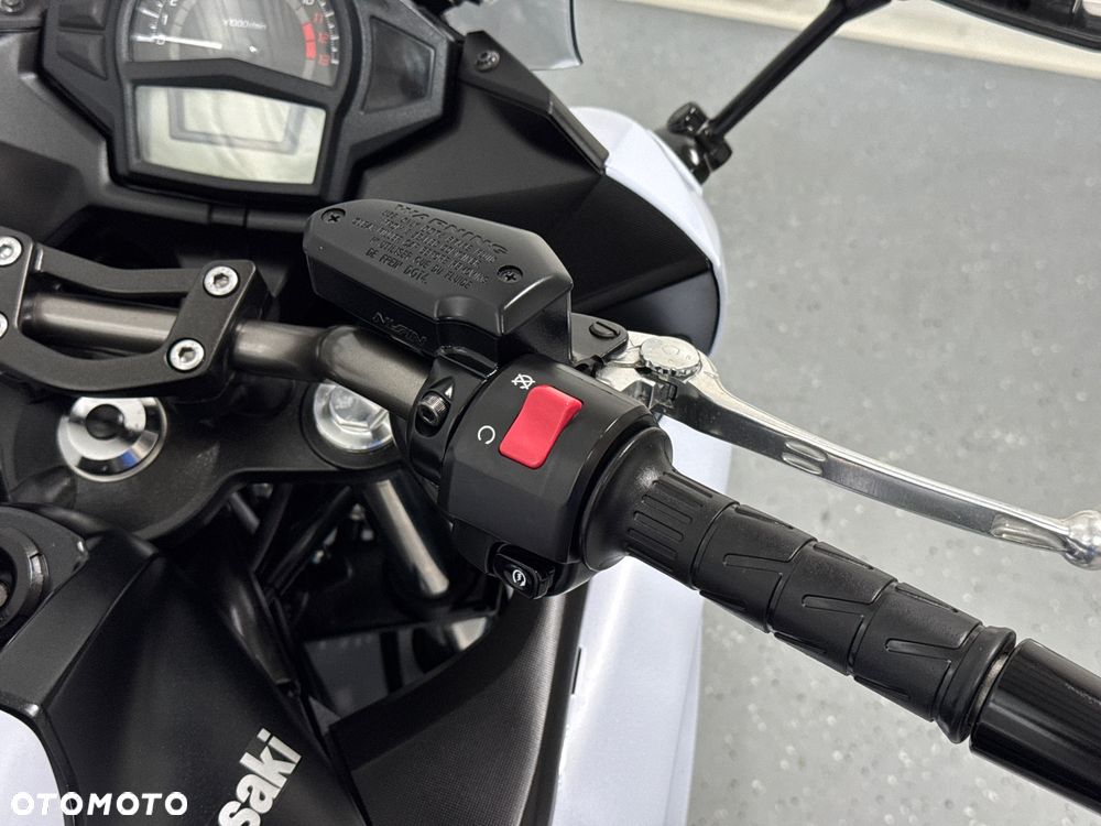Kawasaki ER - 16