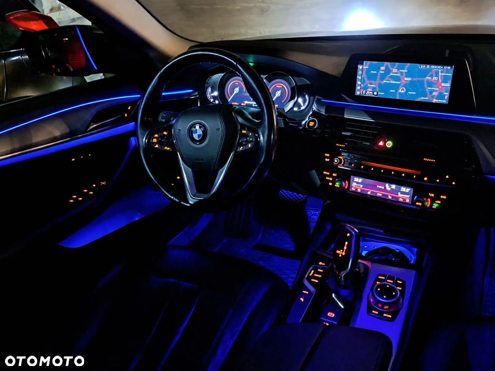 BMW Seria 5 530e iPerformance - 7