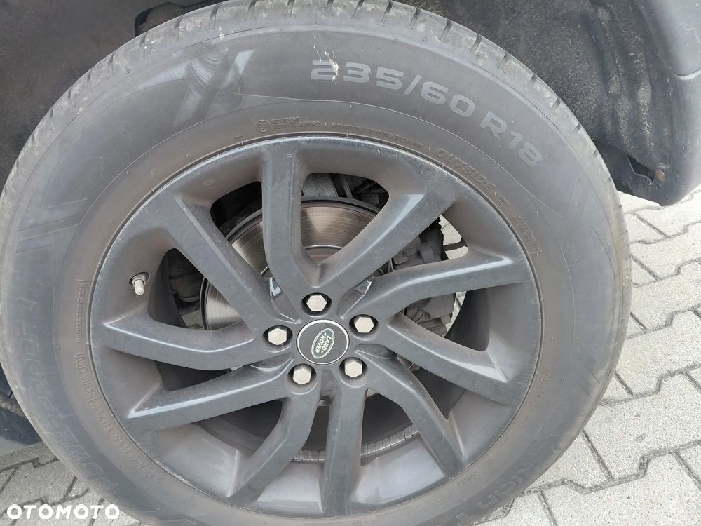Land Rover Discovery Sport - 12