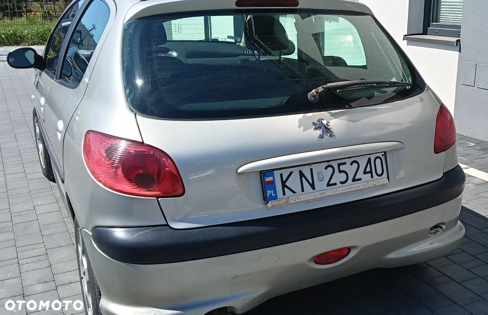 Peugeot 206 1.1 XR Presence - 5