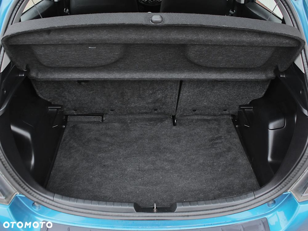 Toyota Yaris 1.33 Premium - 27