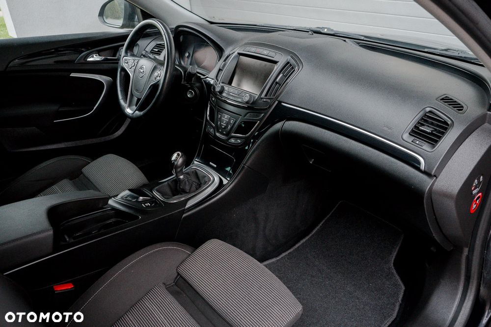 Opel Insignia 1.4 T Cosmo S&S - 30