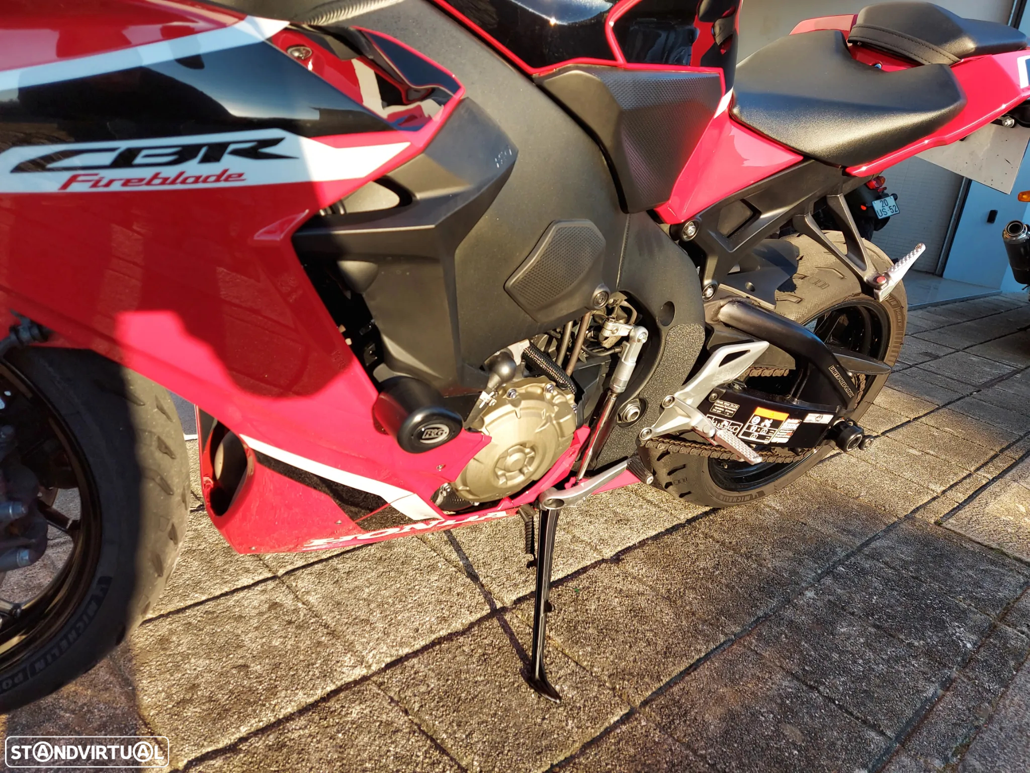 Honda CBR CBR1000RR Fireblade - 2