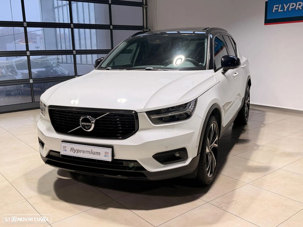 Volvo XC 40 2.0 D4 R-Design AWD - 3
