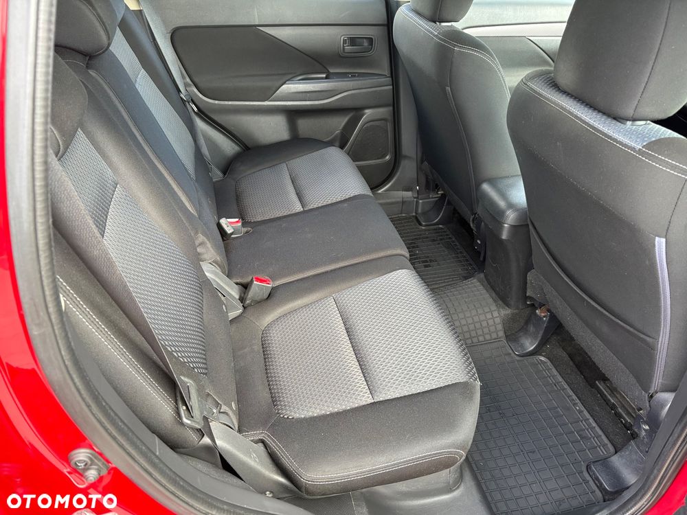 Mitsubishi Outlander 2.0 Intense + 2WD - 8