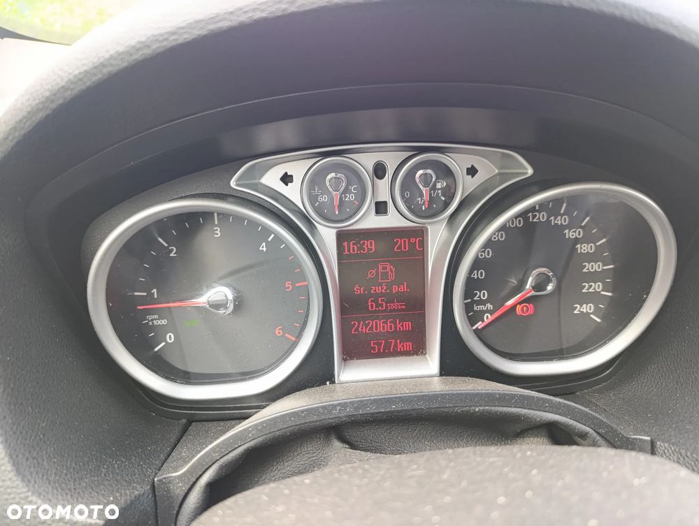 Ford Kuga 2.0 TDCi 4WD Titanium - 12