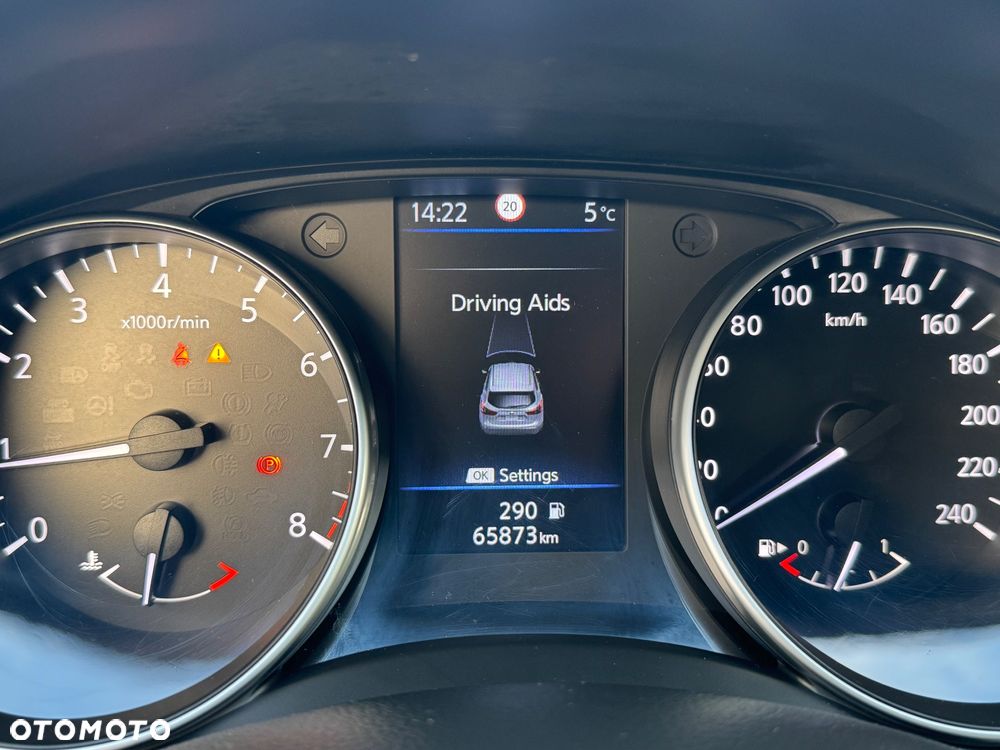 Nissan Qashqai 1.3 DIG-T N-WAY - 20