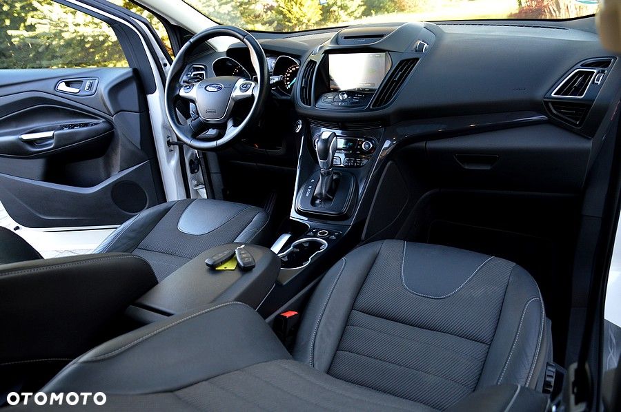 Ford Kuga 2.0 TDCi 4x4 Individual - 28