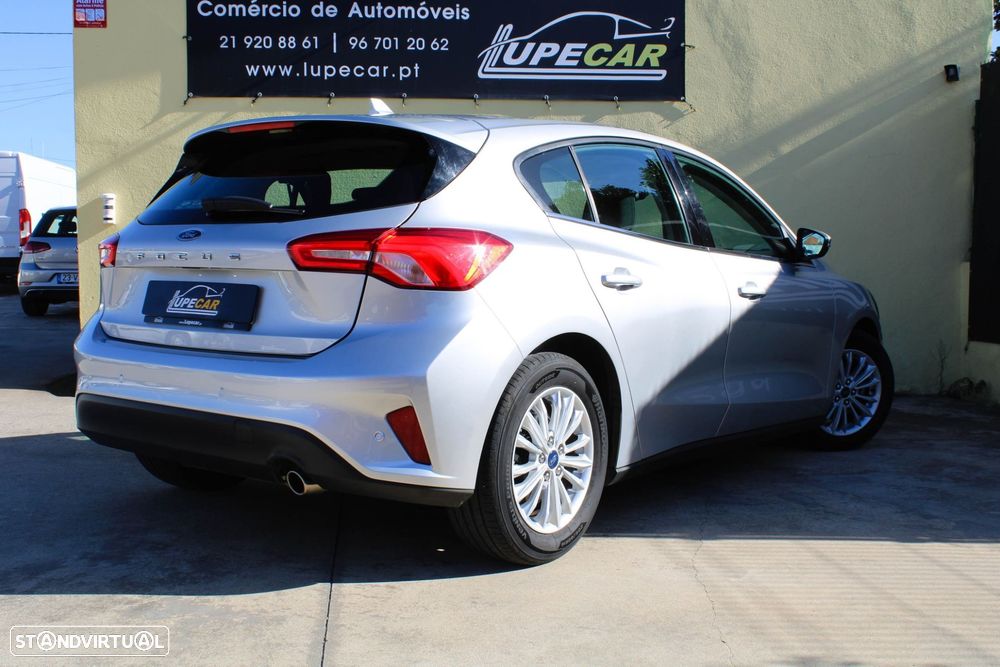 Ford Focus 1.5 TDCi EcoBlue Titanium - 21
