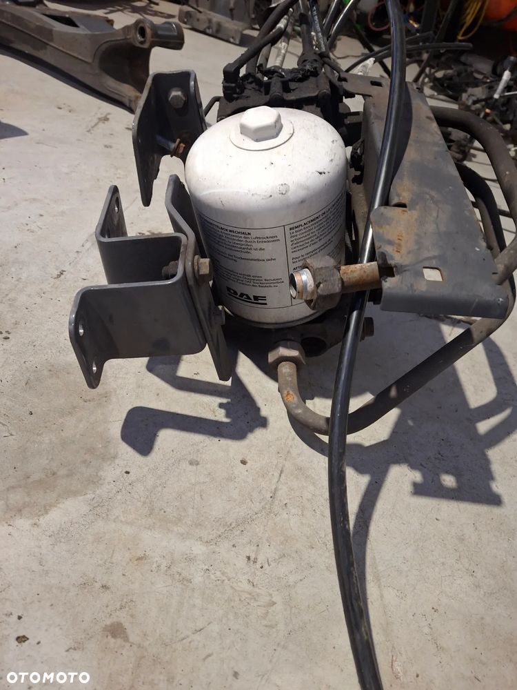 APM OSZUCZAC POWIETRZA WRAZ ZAWOREM CZTERODROŻNYM DAF CF 400 XF106 EURO 6 - 5