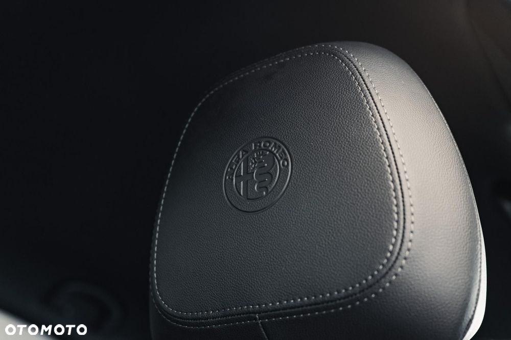 Alfa Romeo Giulia 2.0 Turbo Veloce Q4 - 34