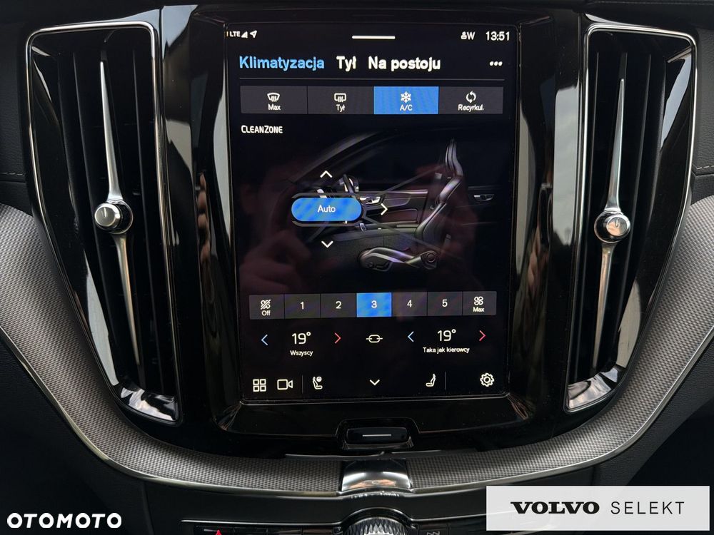 Volvo XC 60 - 25