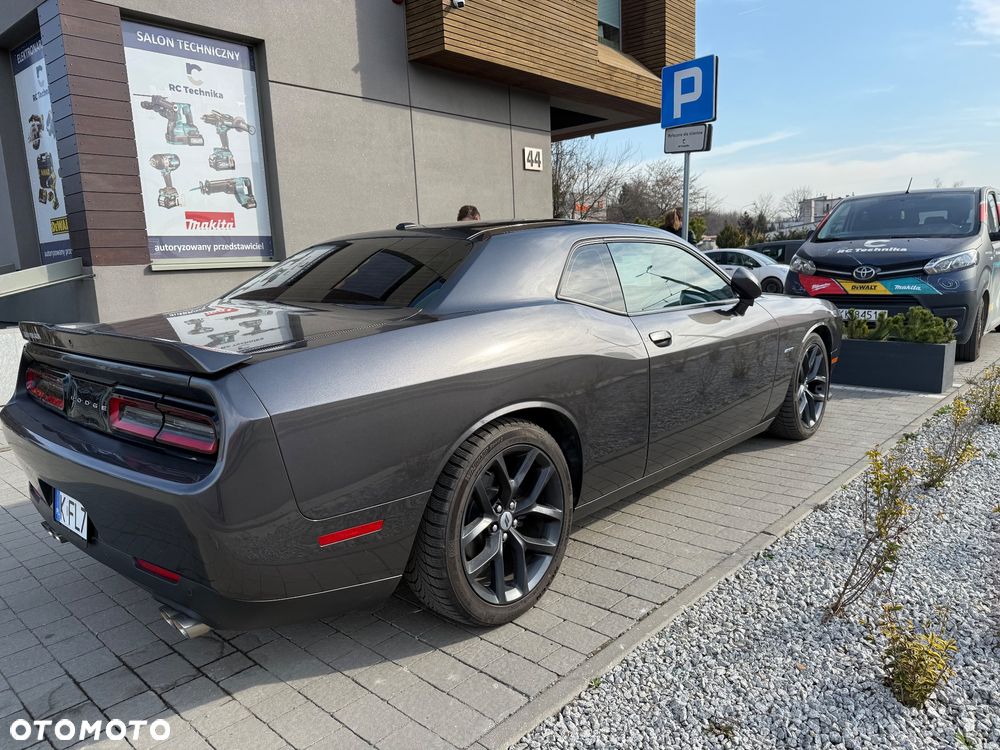 Dodge Challenger Automatik R/T Plus - 5