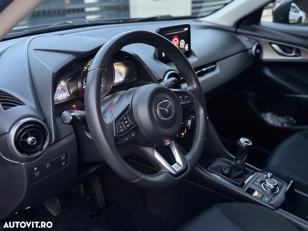 Mazda CX-3 G121 4x2 Attraction - 10