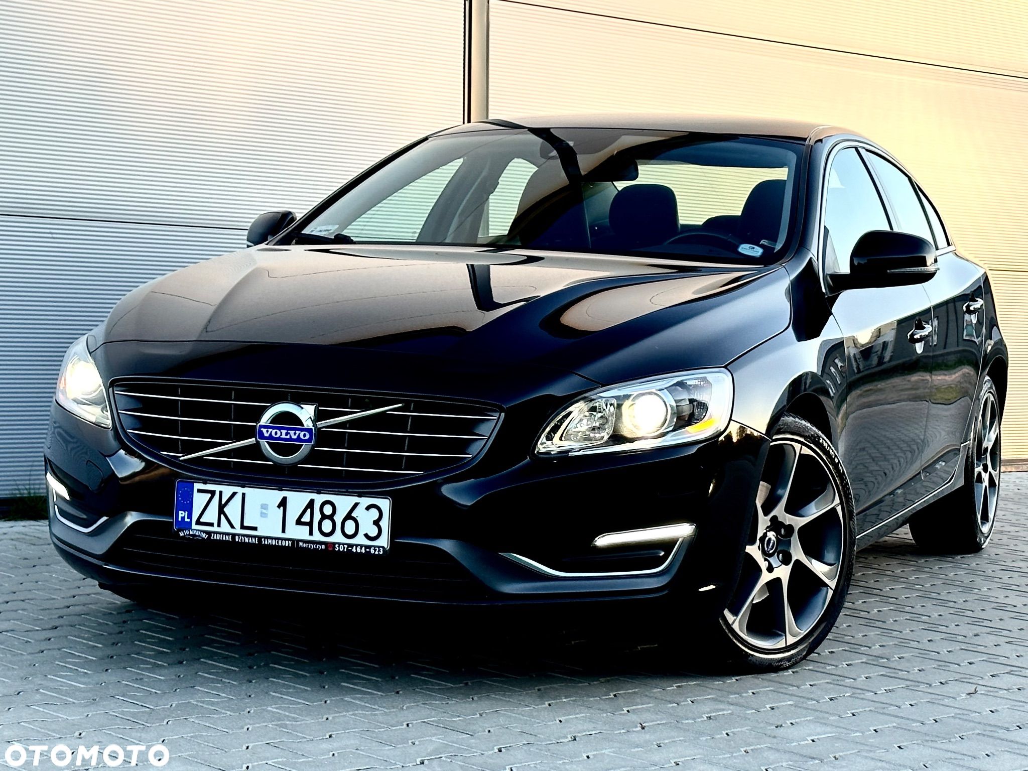 Volvo S60 D3 Momentum - 1