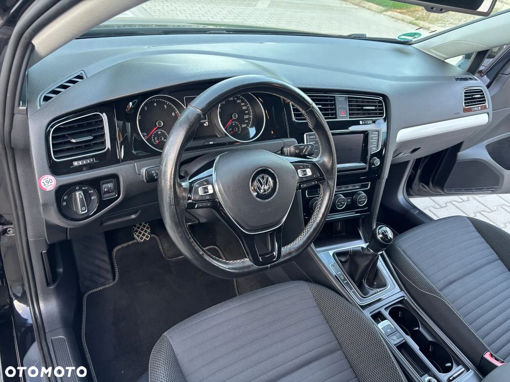 Volkswagen Golf 1.2 TSI BlueMotion Technology Cup - 16