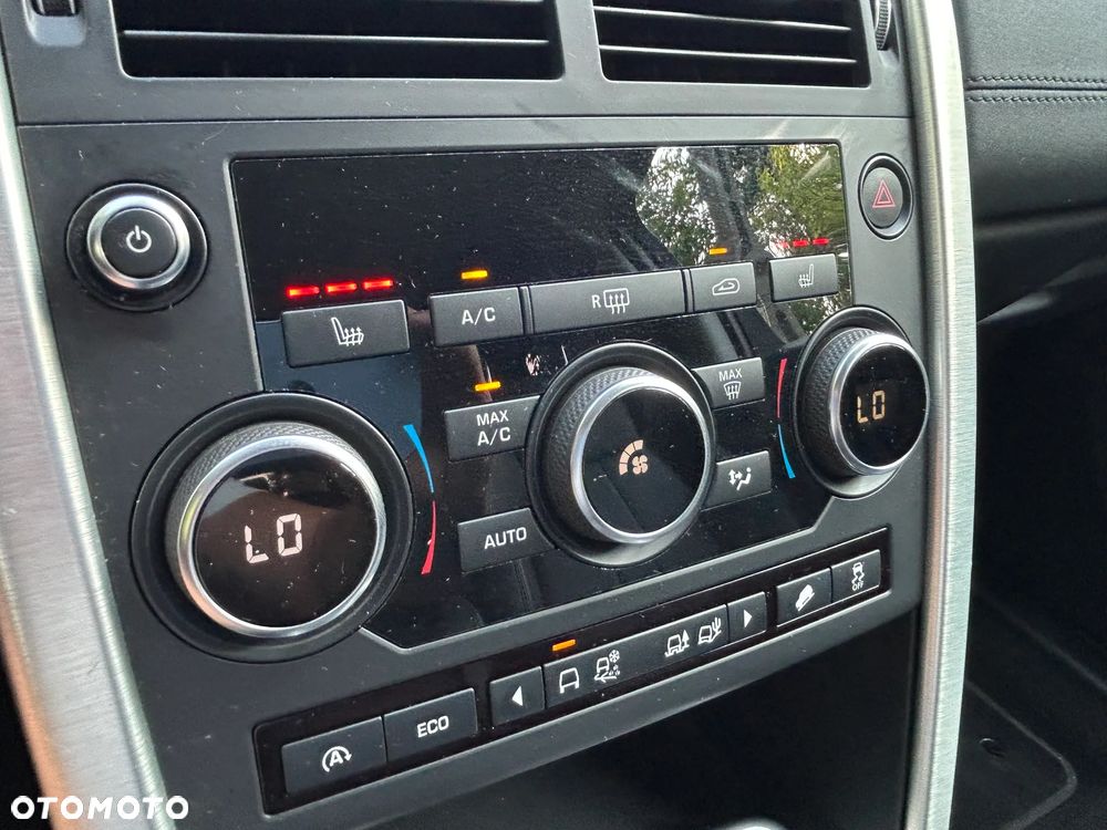 Land Rover Discovery Sport 2.0 TD4 HSE - 17