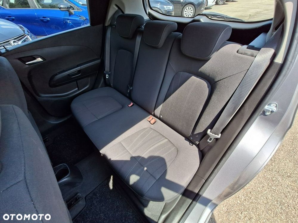 Chevrolet Aveo 1.6 LTZ - 24