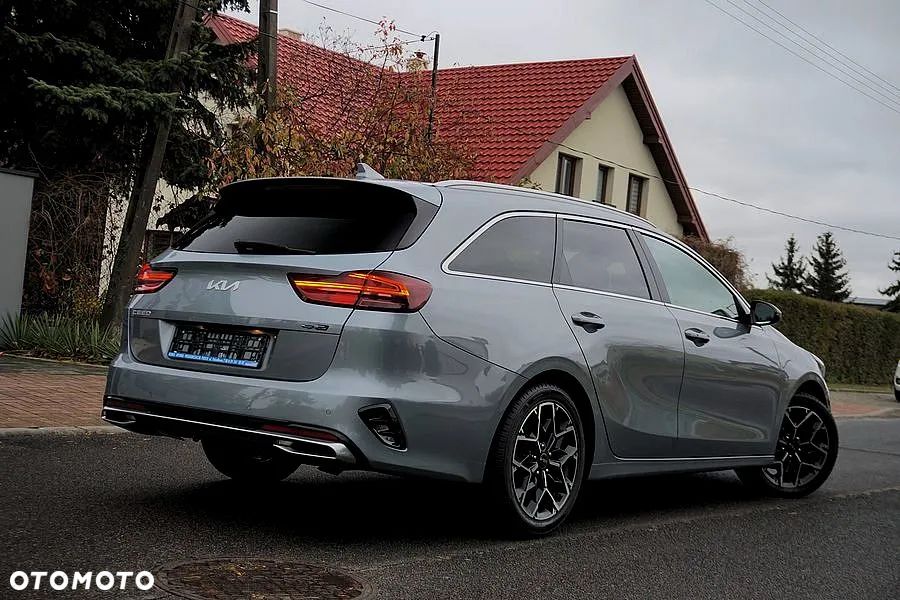 Kia Ceed 1.5 T-GDI DCT7 OPF GT Line - 6
