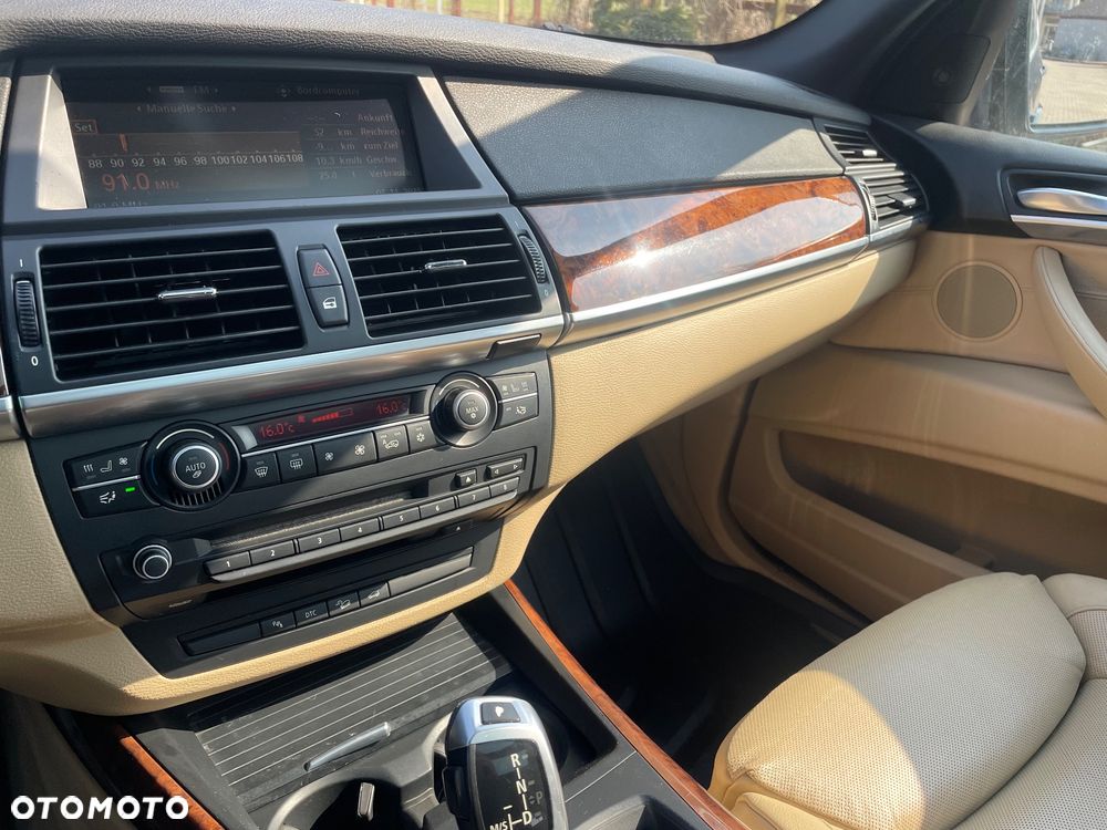 BMW X5 xDrive30d - 31