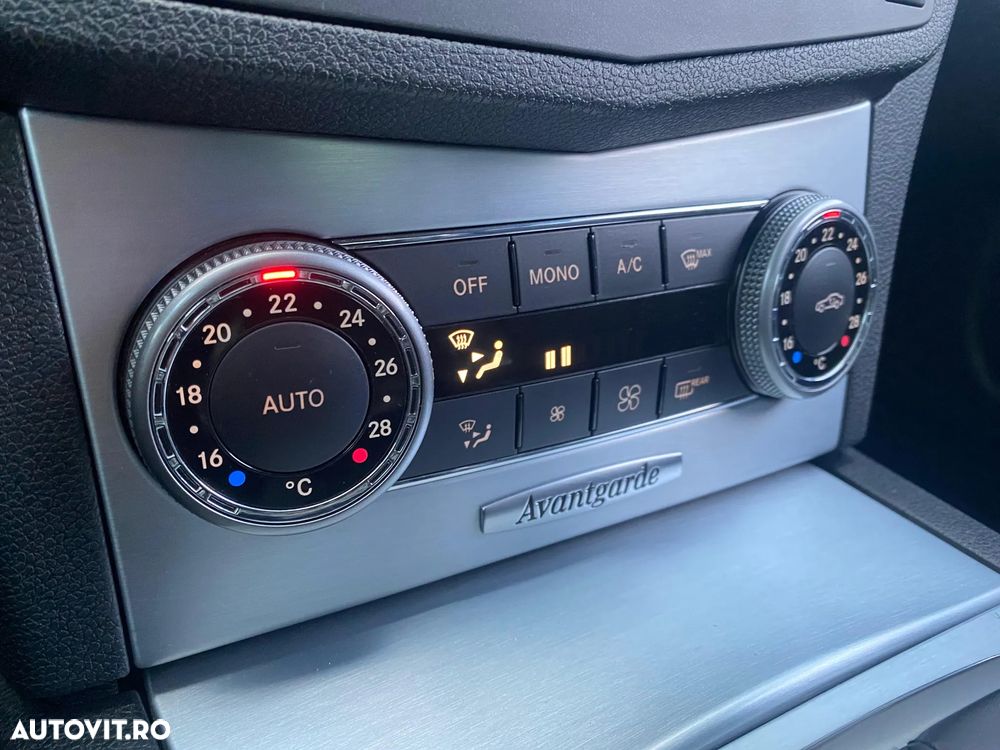 Mercedes-Benz C - 20