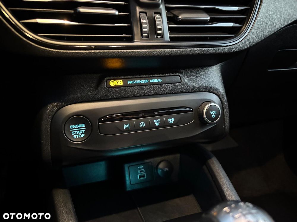 Ford Focus 1.5 EcoBlue Start-Stopp-System ST-LINE - 27