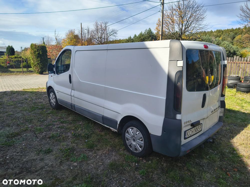 Opel Vivaro 2005 photo 3