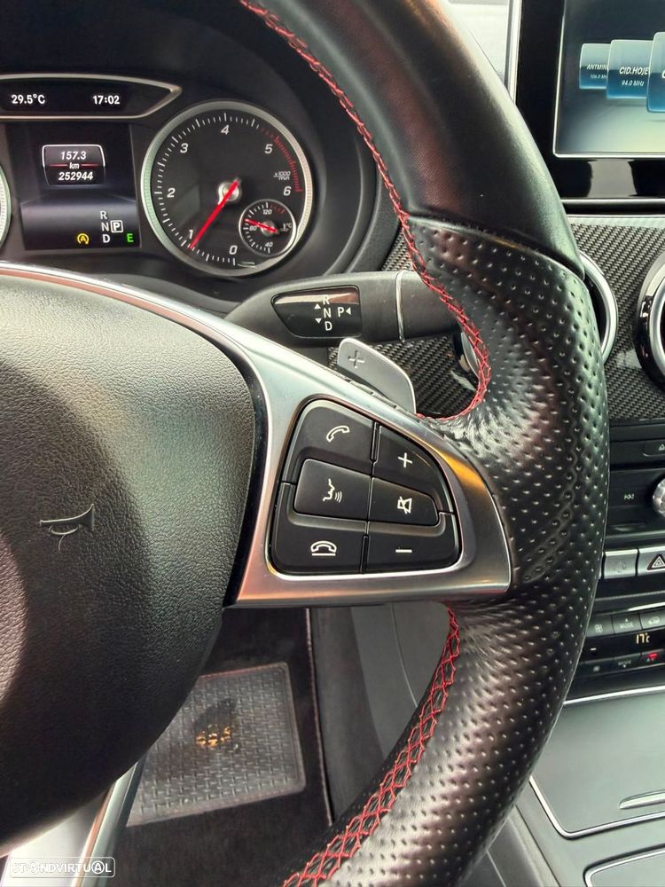 Mercedes-Benz B 220 d AMG Line - 33