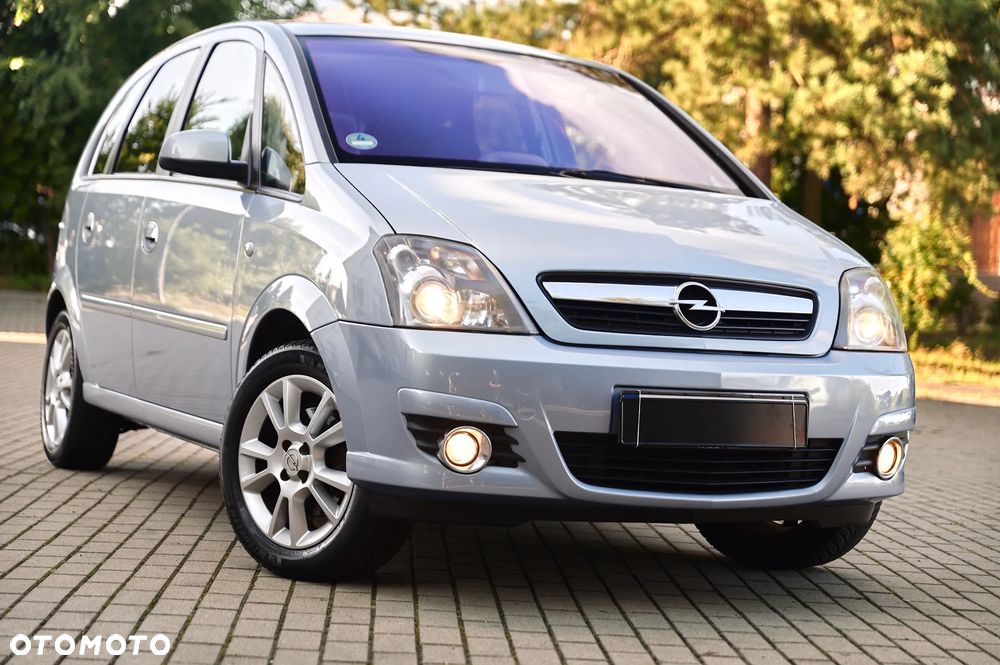 Opel Meriva 1.8 16V Essentia Easytronic - 24