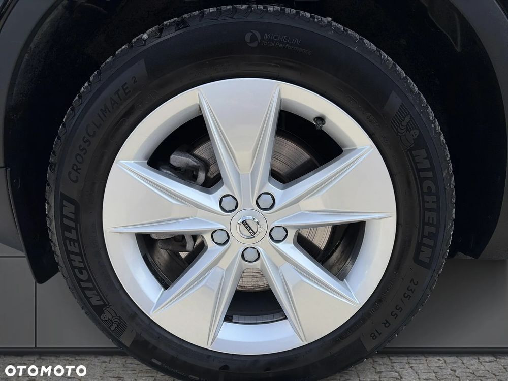 Volvo XC 40 B3 Core - 26